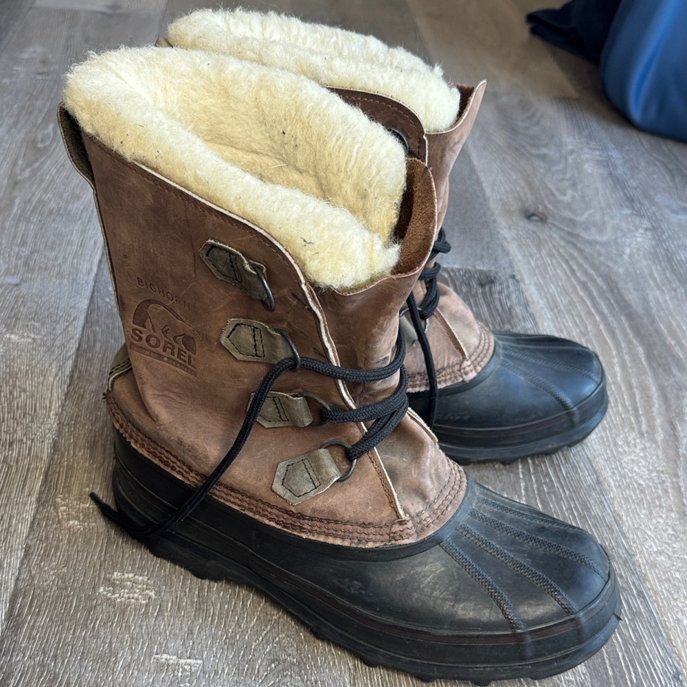 Vintage Sorel Big Horn winter boots made by Kaufman in Canada